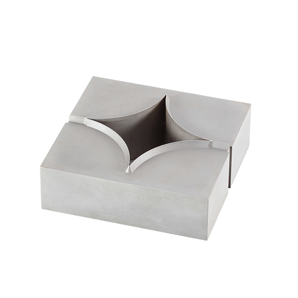 Half-and-full Star Punch Knives